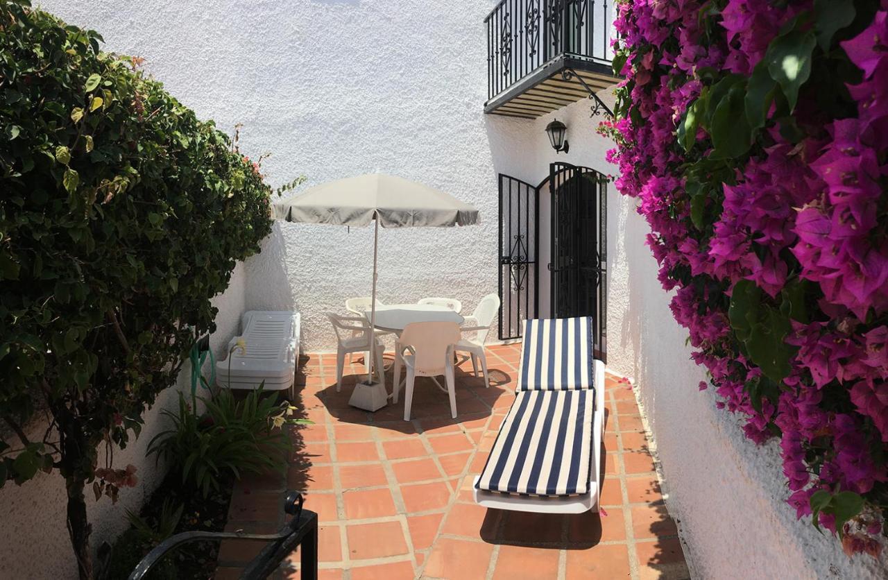 Pinos 20 Menyber Villa Nerja Bagian luar foto